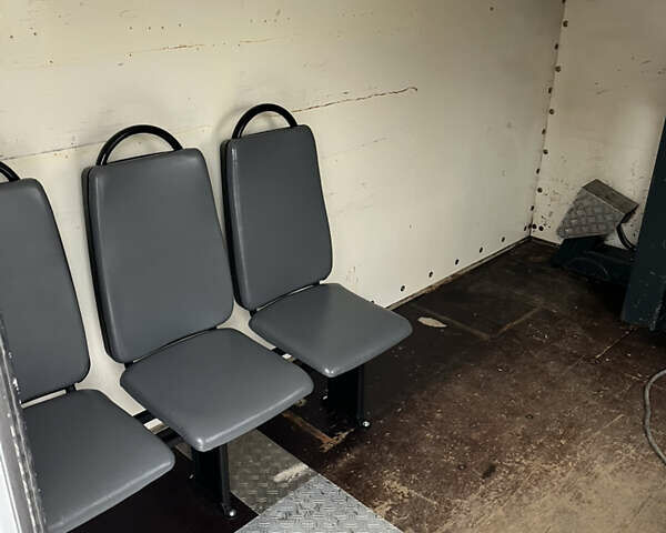 Білий Рено Мідлум, об'ємом двигуна 4.75 л та пробігом 317 тис. км за 48900 $, фото 14 на Automoto.ua