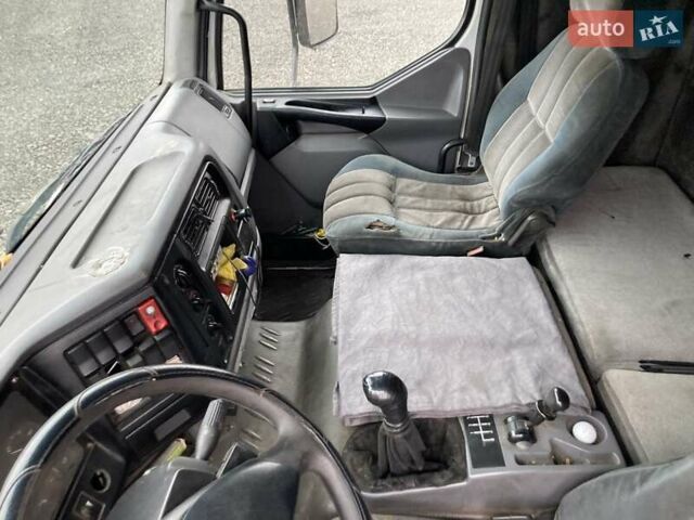 Белый Рено Мидлум, объемом двигателя 6.18 л и пробегом 1 тыс. км за 7600 $, фото 11 на Automoto.ua