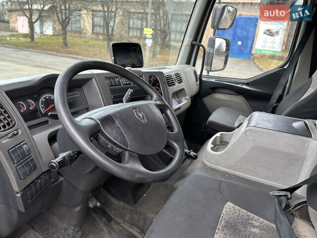 Білий Рено Мідлум, об'ємом двигуна 4.76 л та пробігом 334 тис. км за 19000 $, фото 15 на Automoto.ua