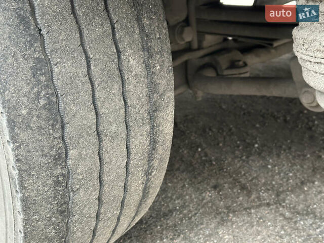 Білий Рено Мідлум, об'ємом двигуна 4.76 л та пробігом 334 тис. км за 19000 $, фото 12 на Automoto.ua