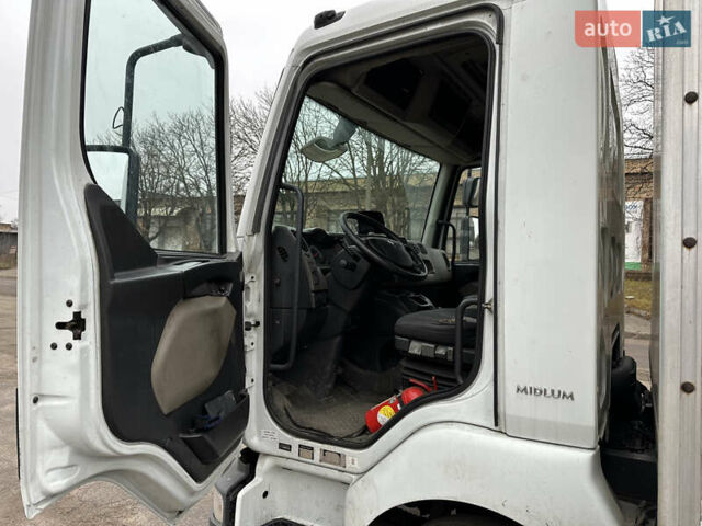 Білий Рено Мідлум, об'ємом двигуна 4.76 л та пробігом 334 тис. км за 19000 $, фото 14 на Automoto.ua