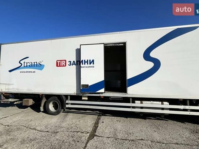 Белый Рено Мидлум, объемом двигателя 7.15 л и пробегом 783 тыс. км за 23185 $, фото 25 на Automoto.ua