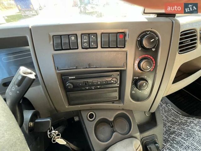 Белый Рено Мидлум, объемом двигателя 7.15 л и пробегом 783 тыс. км за 23185 $, фото 12 на Automoto.ua