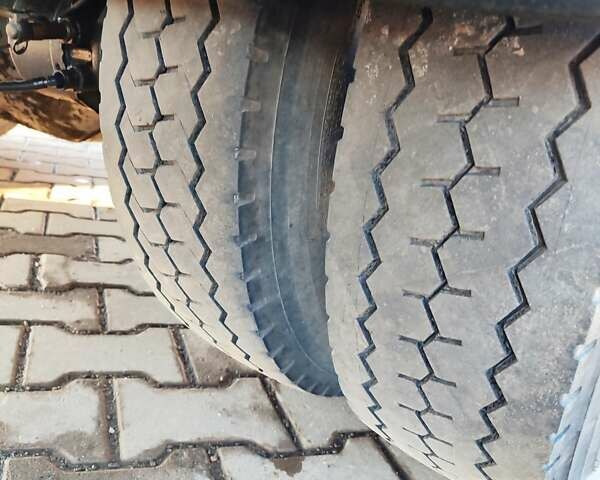 Білий Рено Мідлум, об'ємом двигуна 6.18 л та пробігом 877 тис. км за 10500 $, фото 2 на Automoto.ua