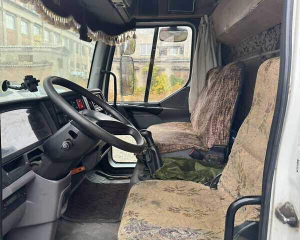 Білий Рено Мідлум, об'ємом двигуна 4.12 л та пробігом 778 тис. км за 11500 $, фото 6 на Automoto.ua