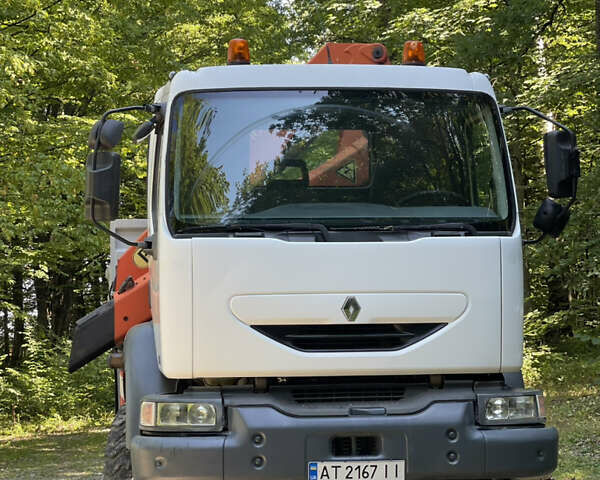 Білий Рено Мідлум, об'ємом двигуна 6.18 л та пробігом 500 тис. км за 39600 $, фото 4 на Automoto.ua