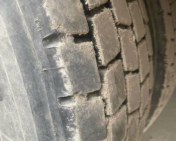 Белый Рено Мидлум, объемом двигателя 4.12 л и пробегом 1 тыс. км за 13000 $, фото 5 на Automoto.ua