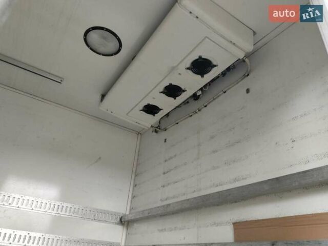 Білий Рено Мідлум, об'ємом двигуна 4.76 л та пробігом 113 тис. км за 25999 $, фото 20 на Automoto.ua