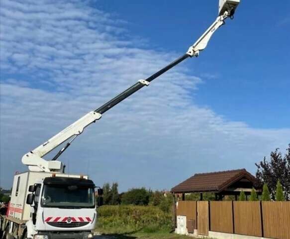 Білий Рено Мідлум, об'ємом двигуна 4.8 л та пробігом 200 тис. км за 45000 $, фото 2 на Automoto.ua