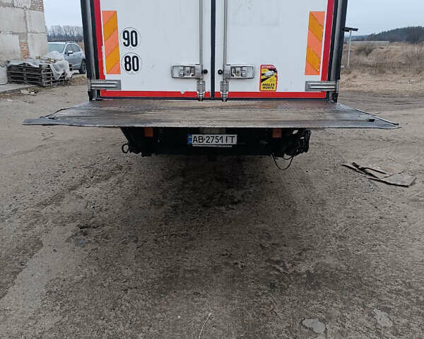 Рено Мідлум 2010 у Києві на Automoto.ua Білий Рено Мідлум, об'ємом двигуна 4.8 л та пробігом 365 тис. км за 22000 $, фото 5 на Automoto.ua