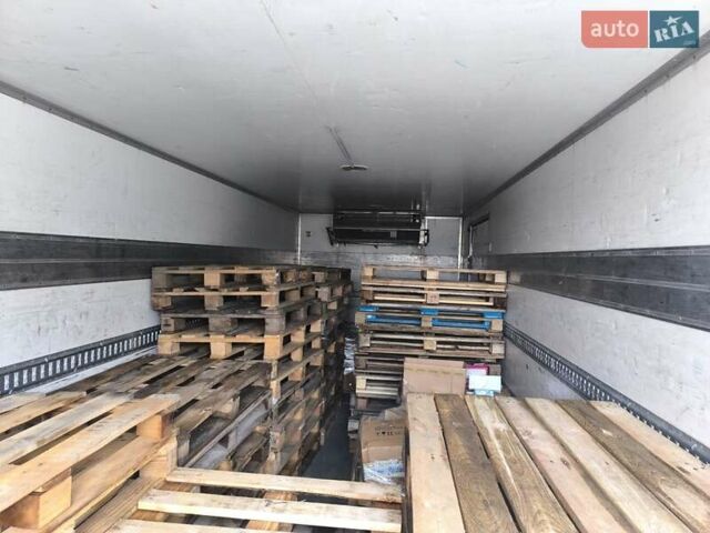 Білий Рено Мідлум, об'ємом двигуна 4.76 л та пробігом 401 тис. км за 19700 $, фото 12 на Automoto.ua