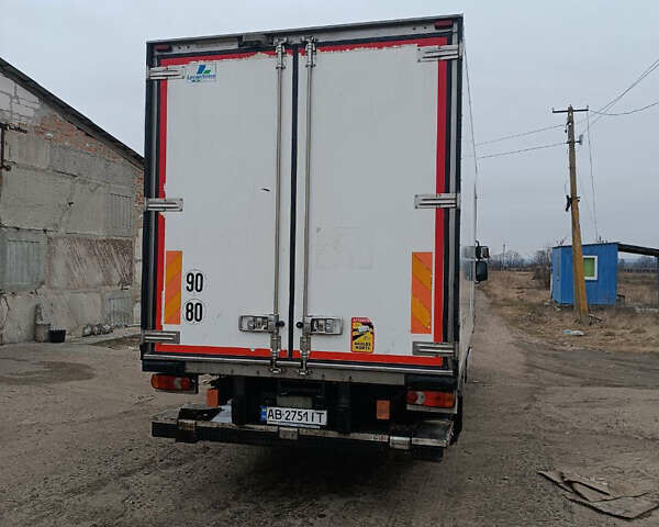 Белый Рено Мидлум, объемом двигателя 4.8 л и пробегом 365 тыс. км за 25000 $, фото 3 на Automoto.ua