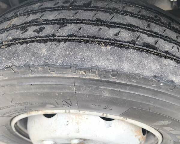 Білий Рено Мідлум, об'ємом двигуна 4.76 л та пробігом 401 тис. км за 19700 $, фото 9 на Automoto.ua