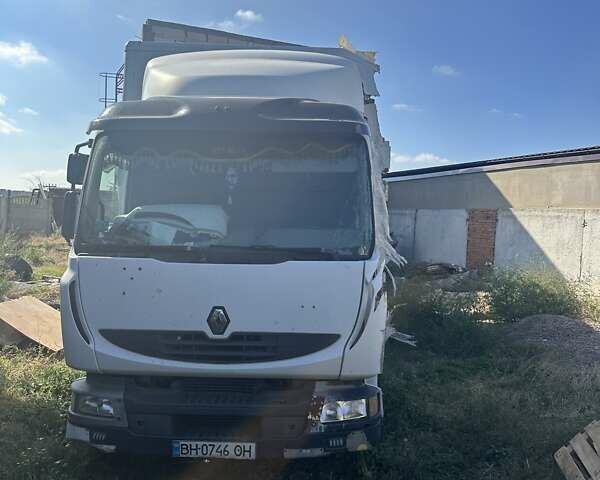Білий Рено Мідлум, об'ємом двигуна 4.76 л та пробігом 585 тис. км за 13000 $, фото 1 на Automoto.ua
