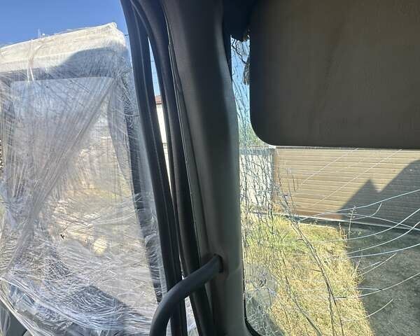 Білий Рено Мідлум, об'ємом двигуна 4.76 л та пробігом 585 тис. км за 13000 $, фото 21 на Automoto.ua