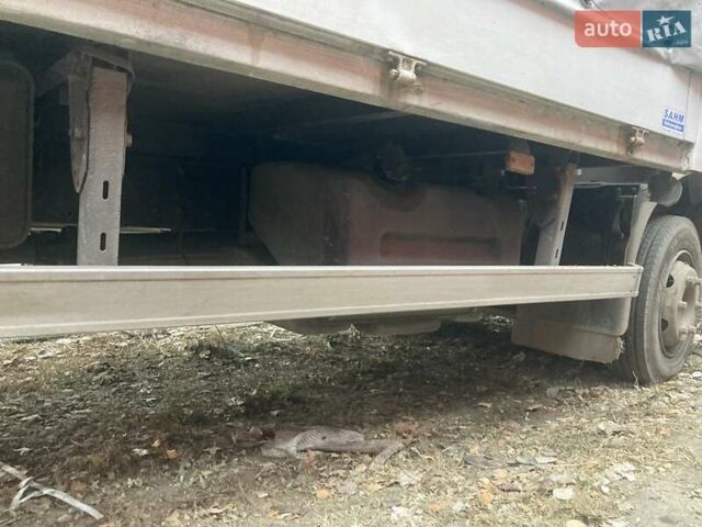 Білий Рено Мідлум, об'ємом двигуна 4.12 л та пробігом 340 тис. км за 10400 $, фото 6 на Automoto.ua