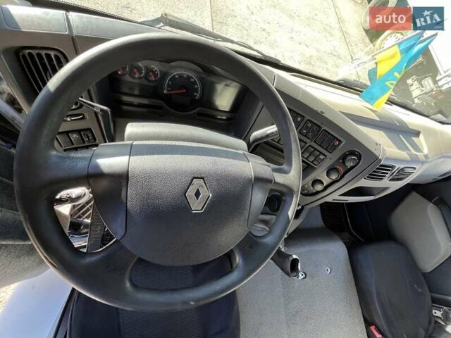 Білий Рено Мідлум, об'ємом двигуна 7.15 л та пробігом 845 тис. км за 19781 $, фото 15 на Automoto.ua