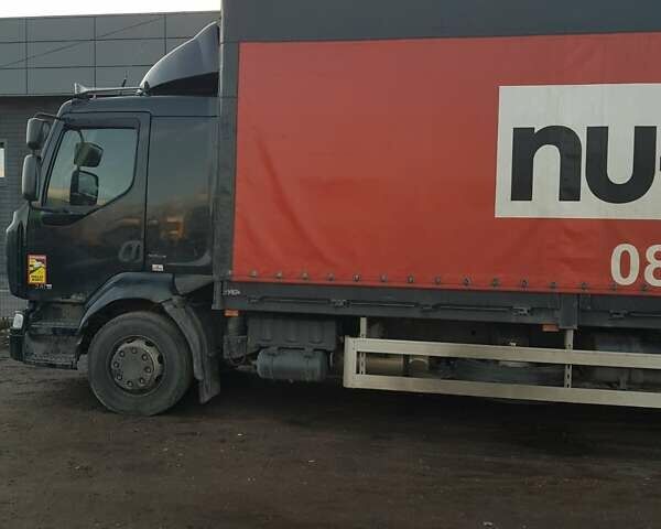 Черный Рено Мидлум, объемом двигателя 7.15 л и пробегом 950 тыс. км за 19000 $, фото 2 на Automoto.ua