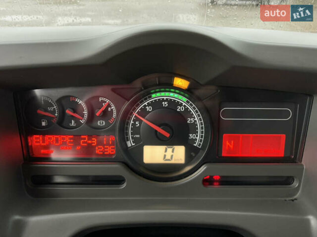 Рено Мідлум, об'ємом двигуна 4.8 л та пробігом 321 тис. км за 31500 $, фото 54 на Automoto.ua