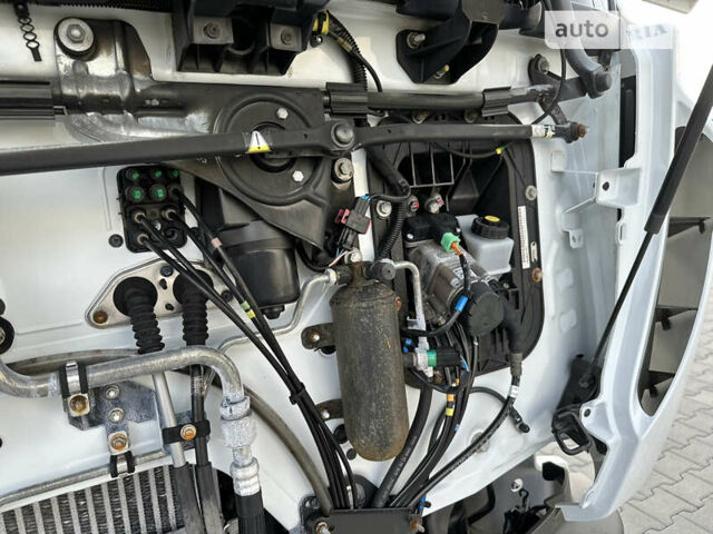 Рено Мідлум, об'ємом двигуна 4.8 л та пробігом 362 тис. км за 31900 $, фото 80 на Automoto.ua