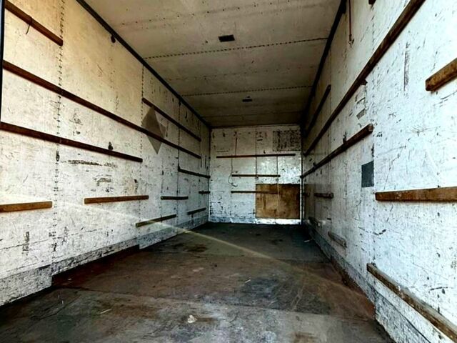 Рено Мидлум, объемом двигателя 4.1 л и пробегом 570 тыс. км за 8500 $, фото 6 на Automoto.ua