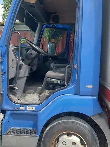 Синий Рено Мидлум, объемом двигателя 4.6 л и пробегом 175 тыс. км за 5845 $, фото 44 на Automoto.ua