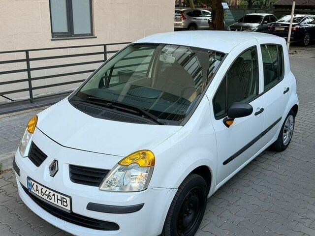 Білий Рено Модус, об'ємом двигуна 1.5 л та пробігом 248 тис. км за 3000 $, фото 2 на Automoto.ua