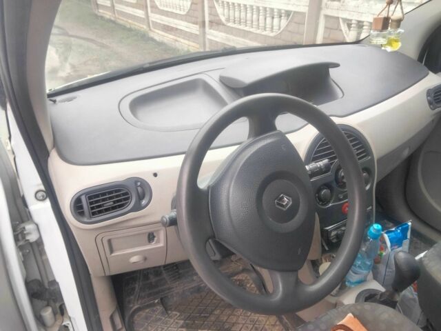 Білий Рено Модус, об'ємом двигуна 1.4 л та пробігом 240 тис. км за 3000 $, фото 4 на Automoto.ua