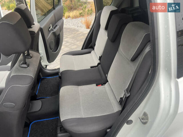 Білий Рено Модус, об'ємом двигуна 1.6 л та пробігом 121 тис. км за 6150 $, фото 9 на Automoto.ua