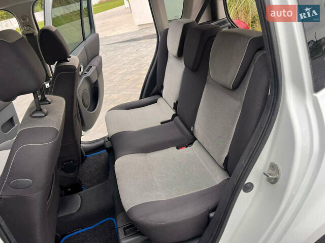 Білий Рено Модус, об'ємом двигуна 1.6 л та пробігом 196 тис. км за 6150 $, фото 10 на Automoto.ua