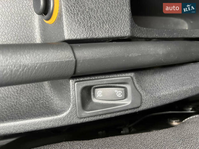 Белый Рено Модус, объемом двигателя 1.6 л и пробегом 196 тыс. км за 5950 $, фото 18 на Automoto.ua