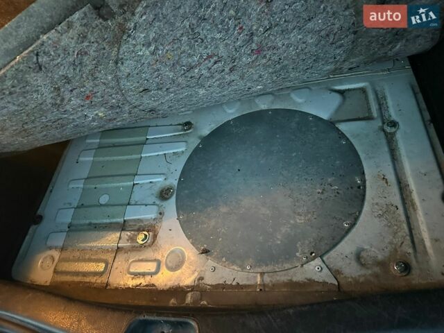 Белый Рено Модус, объемом двигателя 1.2 л и пробегом 198 тыс. км за 5000 $, фото 18 на Automoto.ua