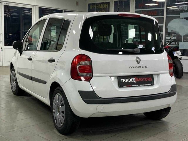 Білий Рено Модус, об'ємом двигуна 1.5 л та пробігом 202 тис. км за 3990 $, фото 3 на Automoto.ua