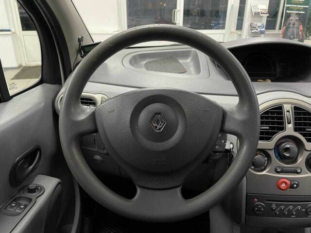 Білий Рено Модус, об'ємом двигуна 1.5 л та пробігом 202 тис. км за 3990 $, фото 11 на Automoto.ua