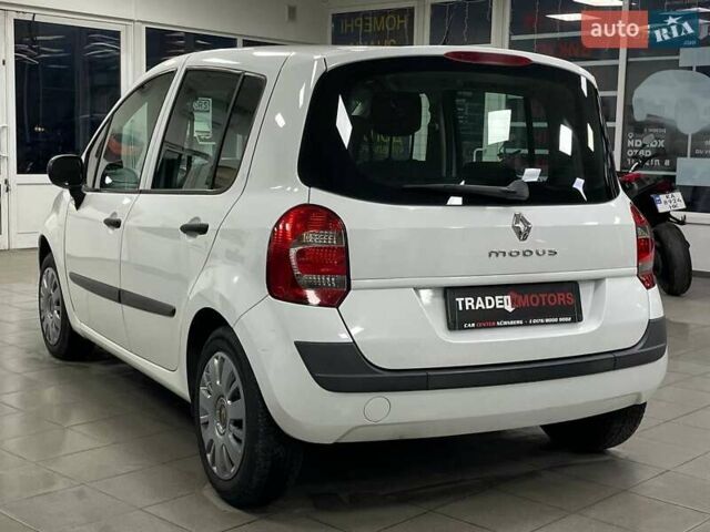 Білий Рено Модус, об'ємом двигуна 1.46 л та пробігом 202 тис. км за 3990 $, фото 7 на Automoto.ua