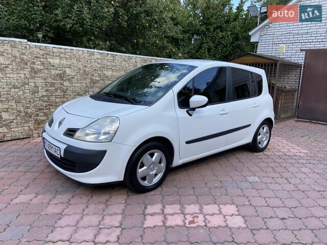 Білий Рено Модус, об'ємом двигуна 1.5 л та пробігом 323 тис. км за 4800 $, фото 2 на Automoto.ua