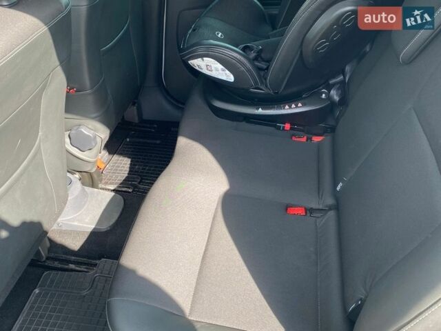 Білий Рено Модус, об'ємом двигуна 1.6 л та пробігом 147 тис. км за 7500 $, фото 16 на Automoto.ua