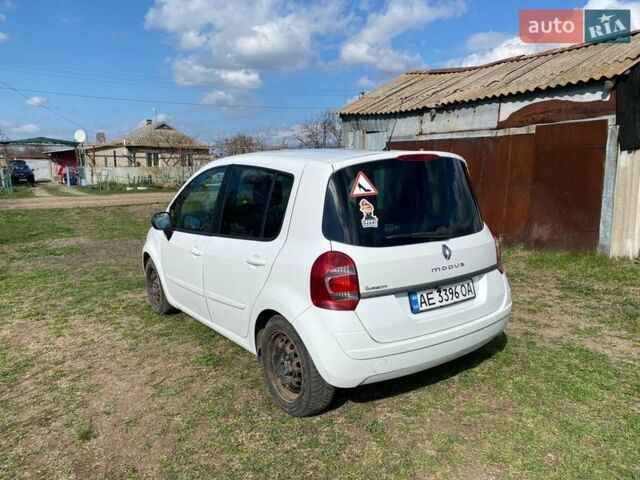 Белый Рено Модус, объемом двигателя 1.6 л и пробегом 148 тыс. км за 6700 $, фото 6 на Automoto.ua