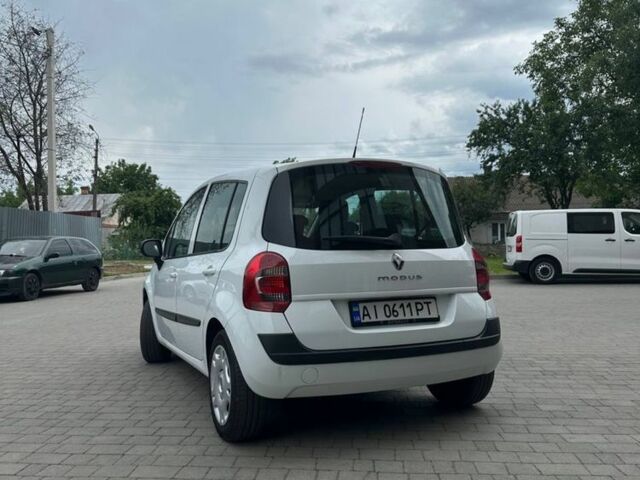 Білий Рено Модус, об'ємом двигуна 1.5 л та пробігом 290 тис. км за 4650 $, фото 2 на Automoto.ua