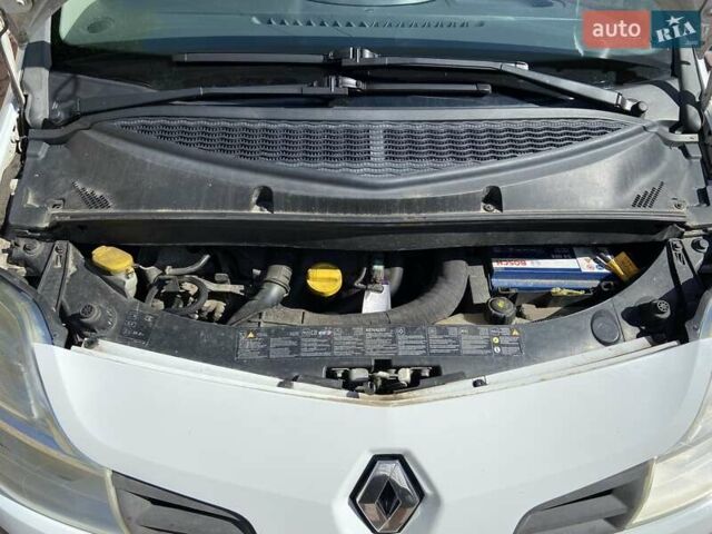 Білий Рено Модус, об'ємом двигуна 1.5 л та пробігом 323 тис. км за 4800 $, фото 23 на Automoto.ua