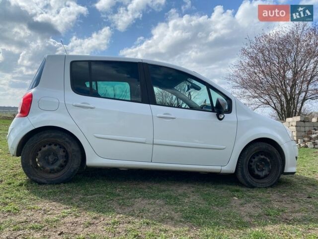 Білий Рено Модус, об'ємом двигуна 1.6 л та пробігом 147 тис. км за 7500 $, фото 14 на Automoto.ua