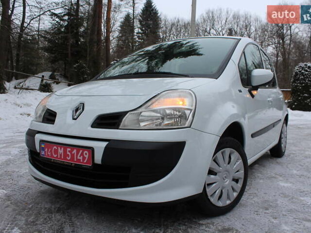 Белый Рено Модус, объемом двигателя 1.2 л и пробегом 127 тыс. км за 4990 $, фото 4 на Automoto.ua