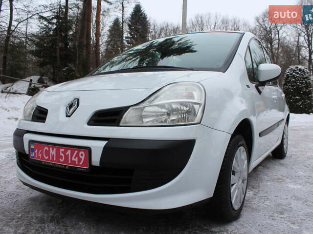 Белый Рено Модус, объемом двигателя 1.2 л и пробегом 127 тыс. км за 4990 $, фото 38 на Automoto.ua