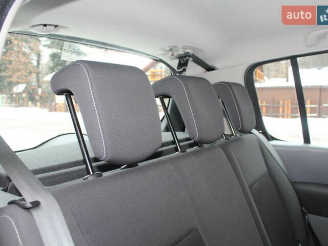 Белый Рено Модус, объемом двигателя 1.2 л и пробегом 127 тыс. км за 4990 $, фото 76 на Automoto.ua