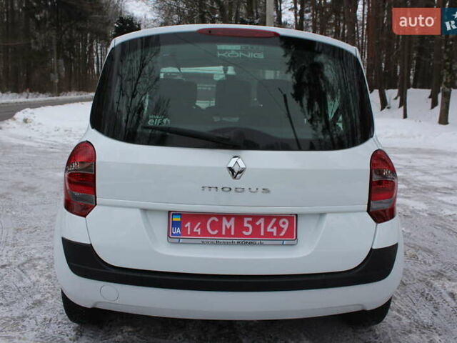 Белый Рено Модус, объемом двигателя 1.2 л и пробегом 127 тыс. км за 4990 $, фото 29 на Automoto.ua