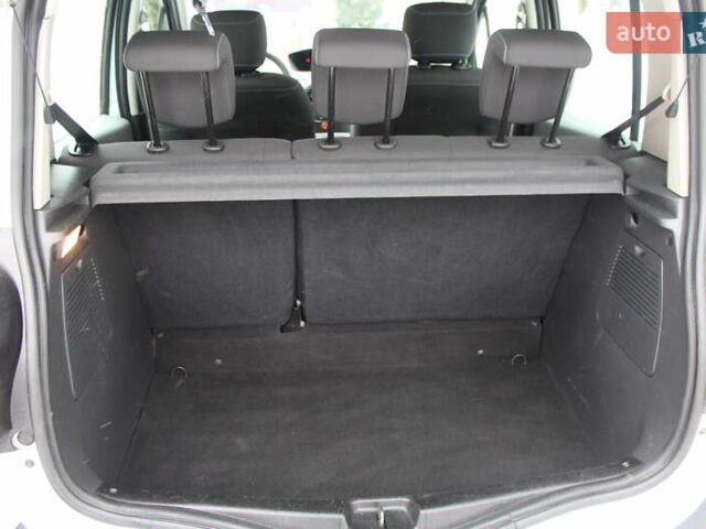 Белый Рено Модус, объемом двигателя 1.2 л и пробегом 127 тыс. км за 4990 $, фото 89 на Automoto.ua