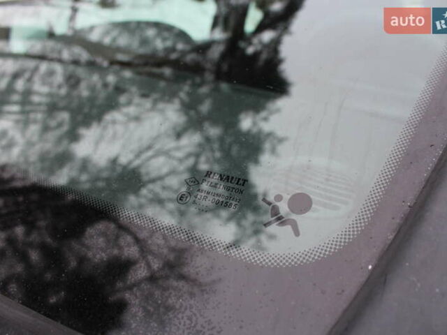 Белый Рено Модус, объемом двигателя 1.2 л и пробегом 127 тыс. км за 4990 $, фото 18 на Automoto.ua