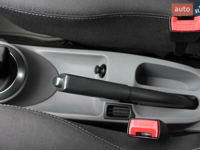 Белый Рено Модус, объемом двигателя 1.2 л и пробегом 127 тыс. км за 4990 $, фото 63 на Automoto.ua