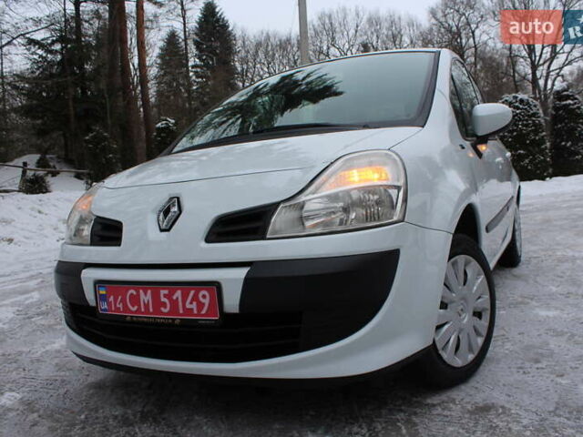 Белый Рено Модус, объемом двигателя 1.2 л и пробегом 127 тыс. км за 4990 $, фото 5 на Automoto.ua