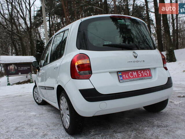 Белый Рено Модус, объемом двигателя 1.2 л и пробегом 127 тыс. км за 4990 $, фото 28 на Automoto.ua